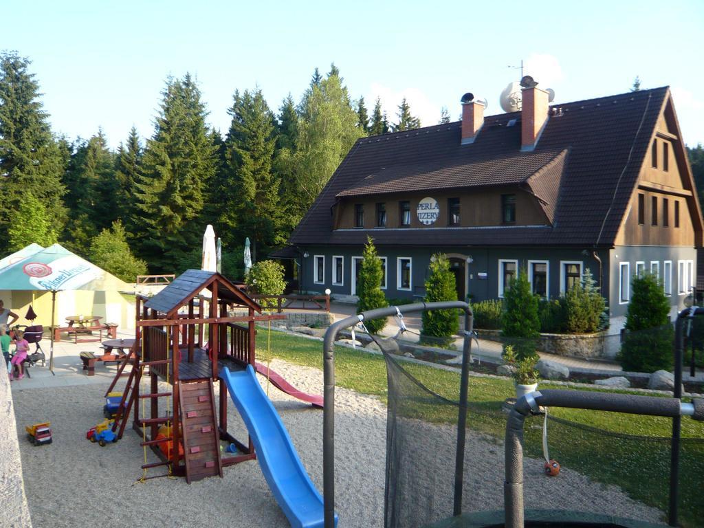 Hotel Perla Jizery Josefŭv Dŭl Dış mekan fotoğraf