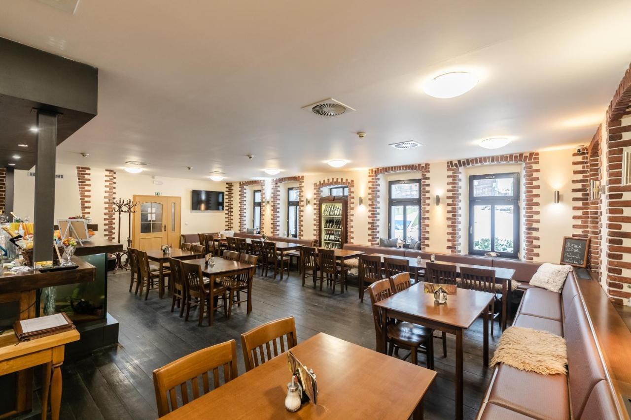 Hotel Perla Jizery Josefŭv Dŭl Dış mekan fotoğraf