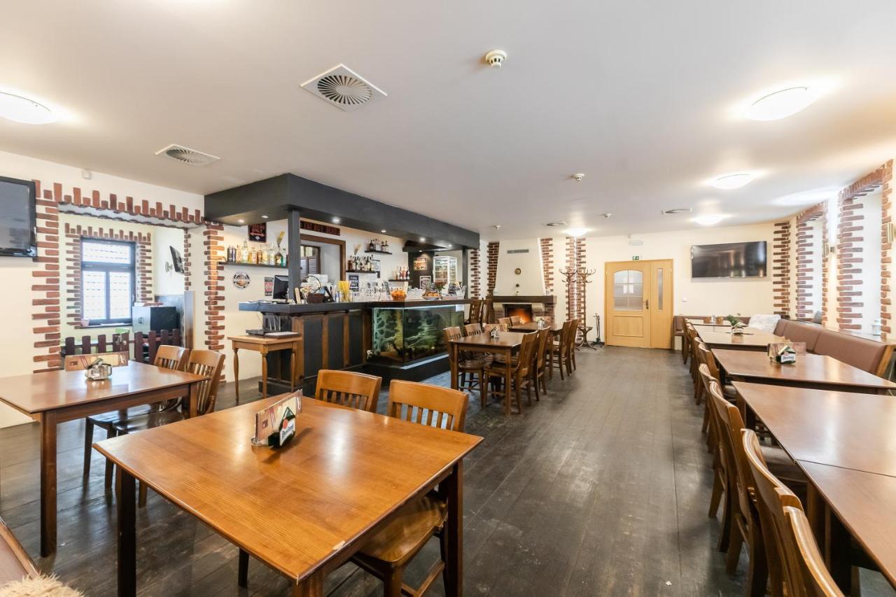 Hotel Perla Jizery Josefŭv Dŭl Dış mekan fotoğraf