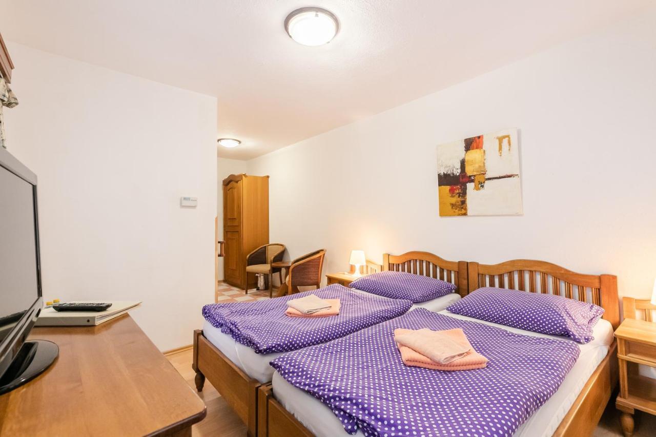 Hotel Perla Jizery Josefŭv Dŭl Dış mekan fotoğraf
