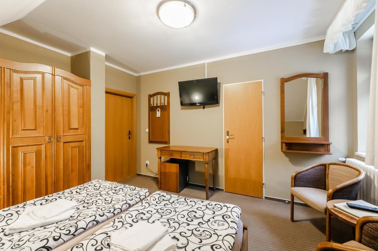 Hotel Perla Jizery Josefŭv Dŭl Dış mekan fotoğraf