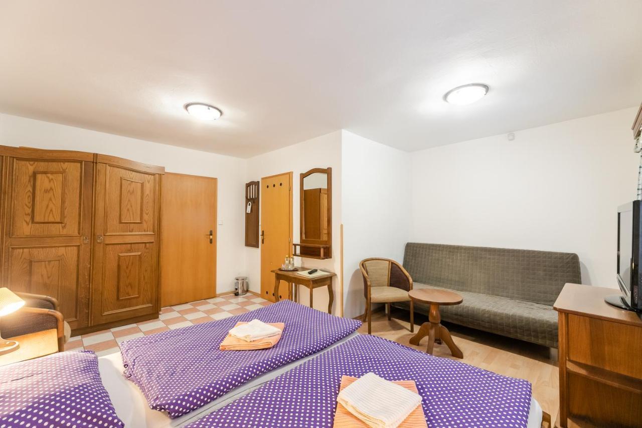 Hotel Perla Jizery Josefŭv Dŭl Dış mekan fotoğraf