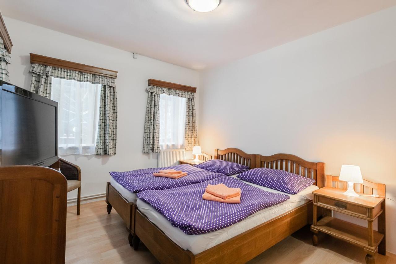 Hotel Perla Jizery Josefŭv Dŭl Dış mekan fotoğraf